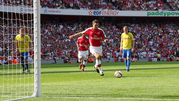 The Math Behind a Perfect Penalty Kick
